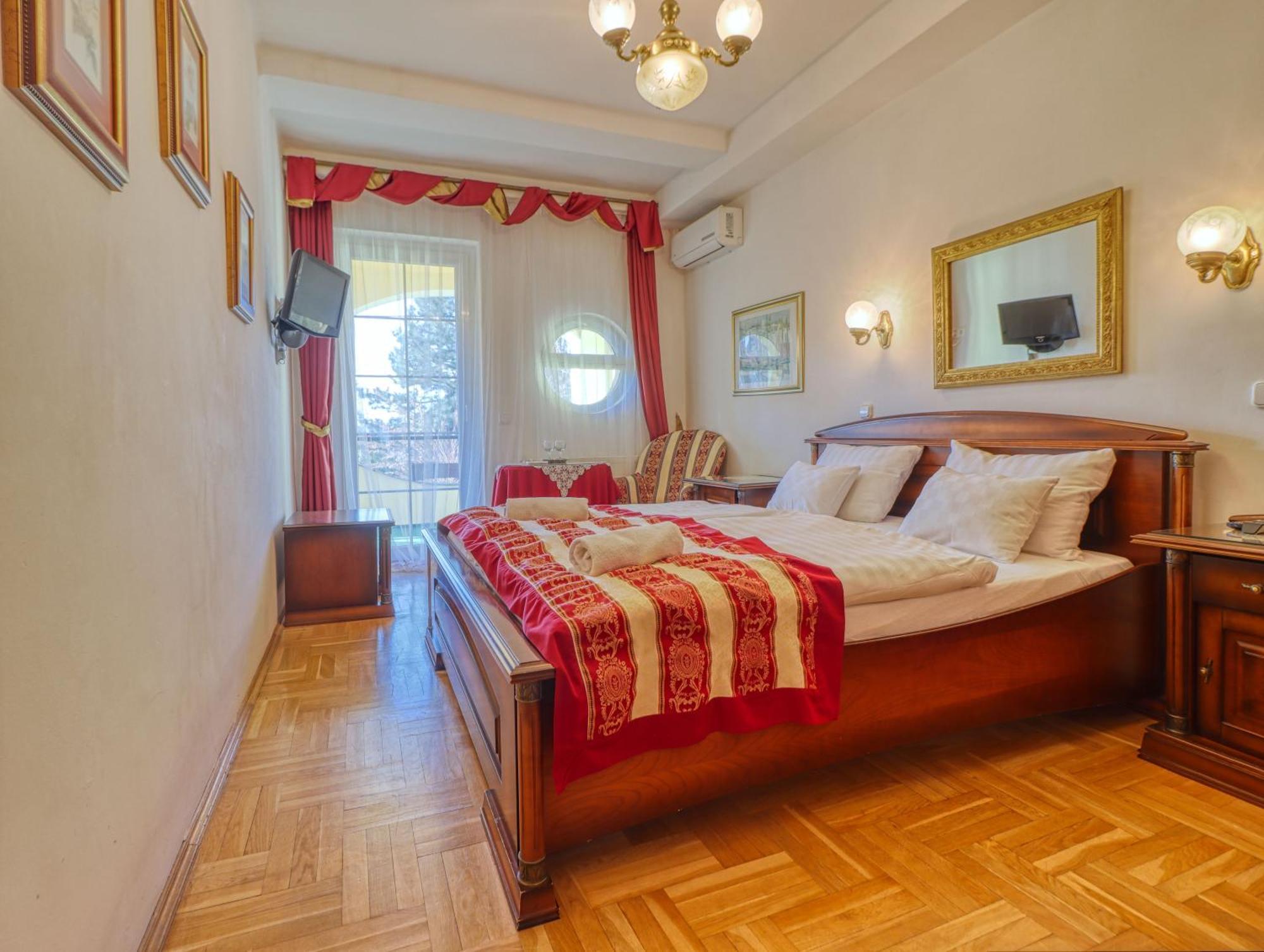 Panorama Bed & Breakfast *